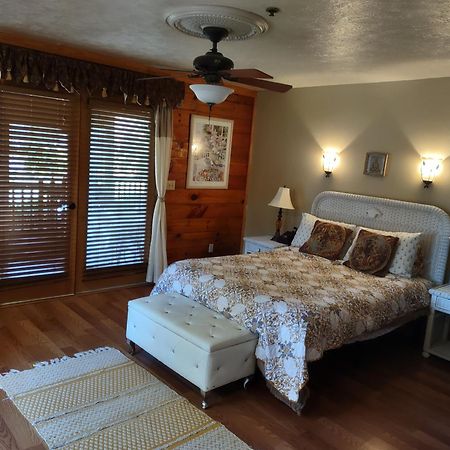 Cabin On The Lake Lake Helen ภายนอก รูปภาพ